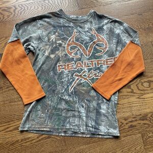 Realtree Camo and orange waffle knit sleeve boys shirt